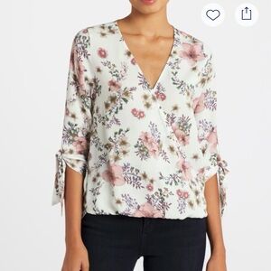 Stitch Fix Beacon Floral V-Neck Blouse - Cream and Pink